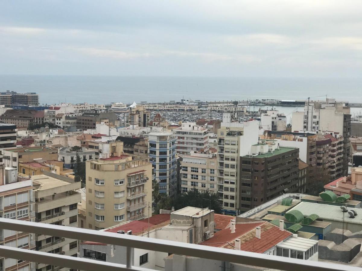 Apartamento with Jacuzzi & sea view Alicante Zewnętrze zdjęcie